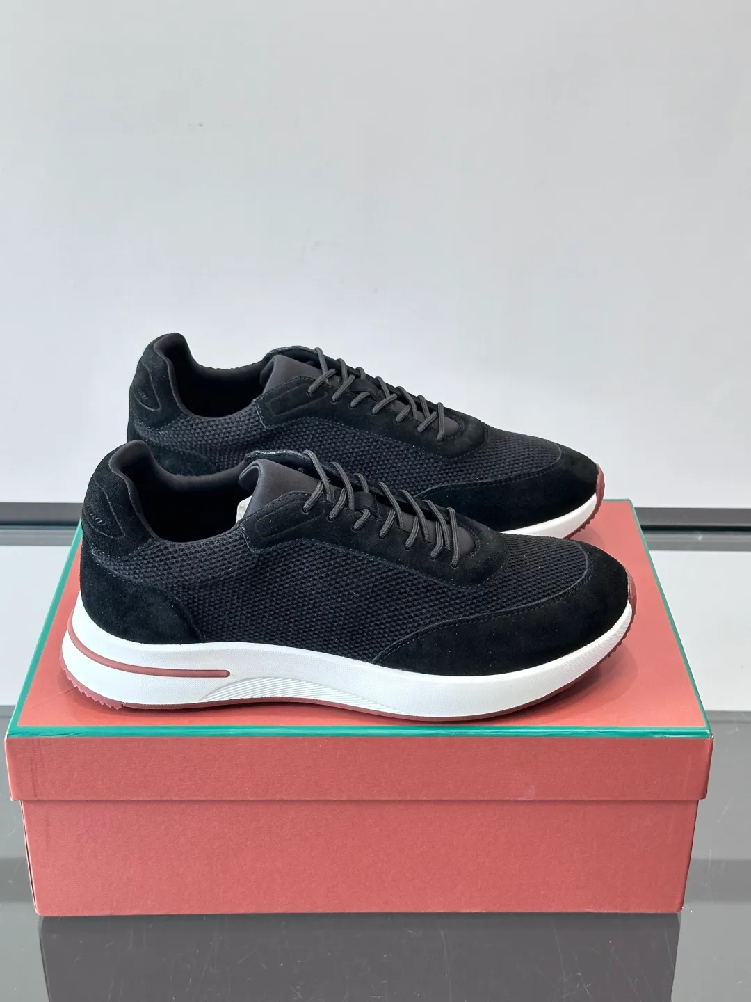 Men's men's shoes 💰p580 "Loro men's shoes 💰pian＊" Week End Walk series sports shoes, using exclusive raw materials, mesh upper + suede stitching, breathable and comfortable, rubber soles with strong grip, suitable for commuting and casual outings. Low-key high-end gray tone, versatile suit or casual wear, size: 39-44 (customized at 38.45.46)